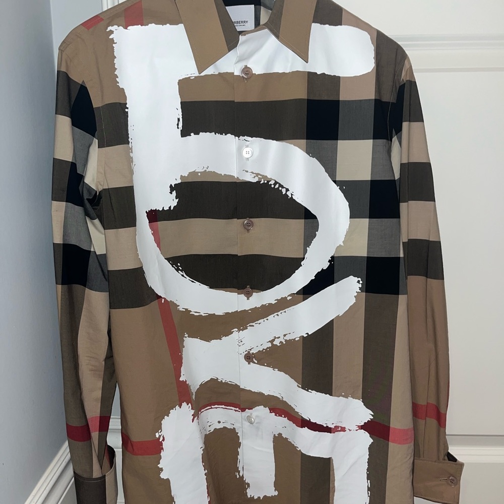 BURBERRY: Burberry printed shirt with ‘LOVE’ print XS